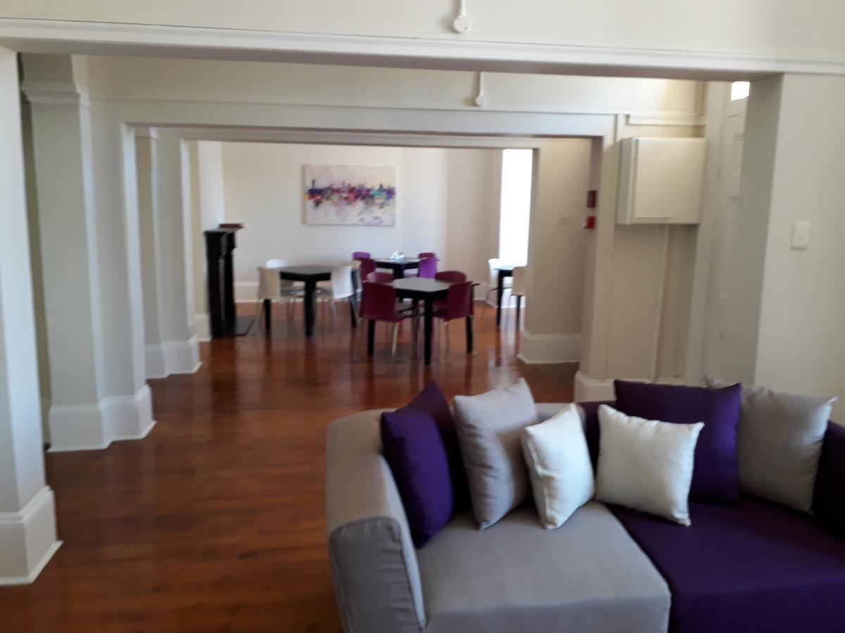 The Vic Hotel Port Elizabeth Bagian luar foto