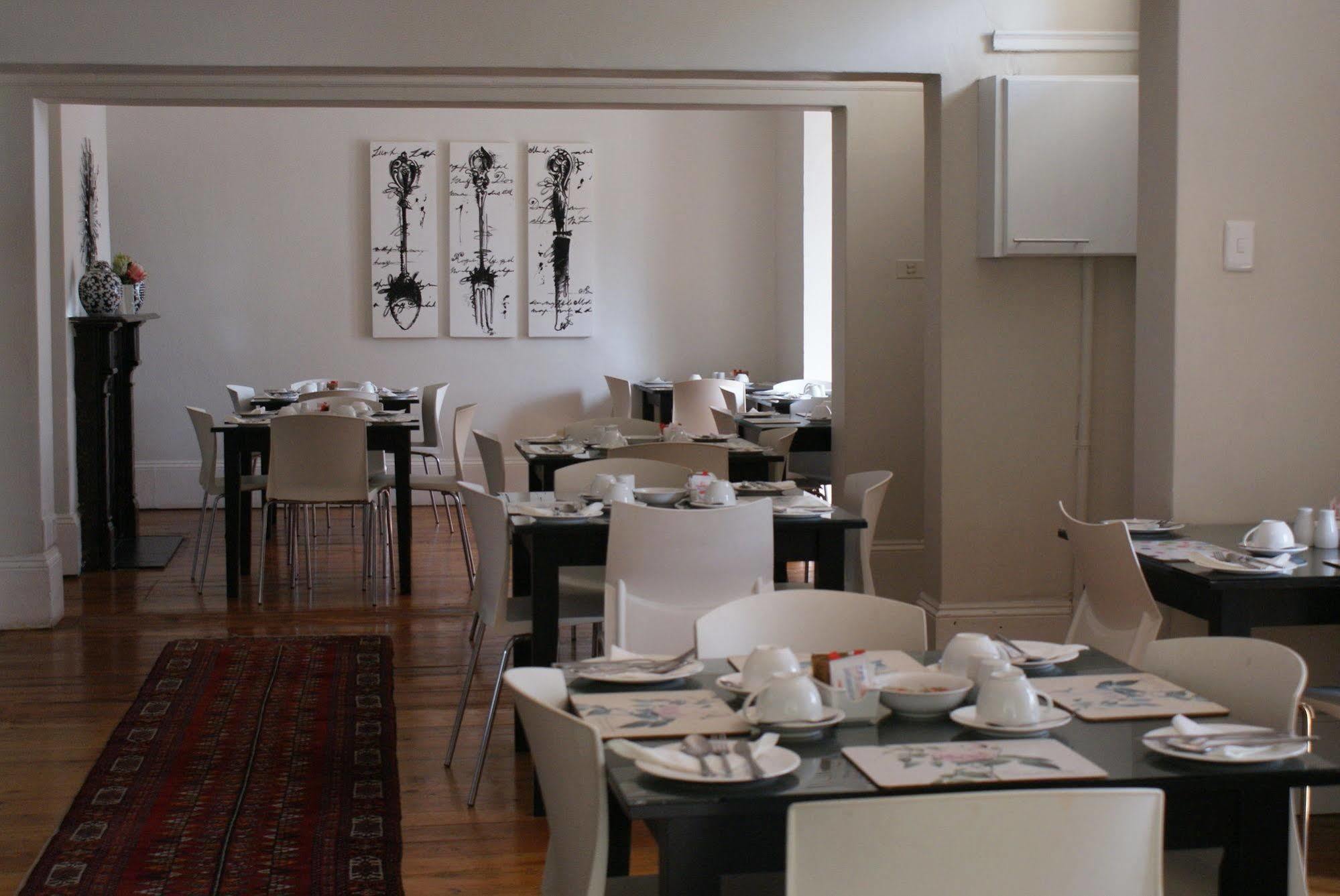 The Vic Hotel Port Elizabeth Bagian luar foto