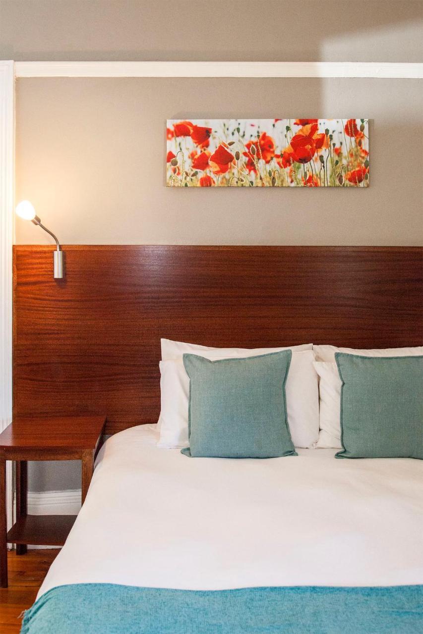 The Vic Hotel Port Elizabeth Bagian luar foto