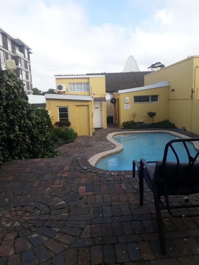 The Vic Hotel Port Elizabeth Bagian luar foto